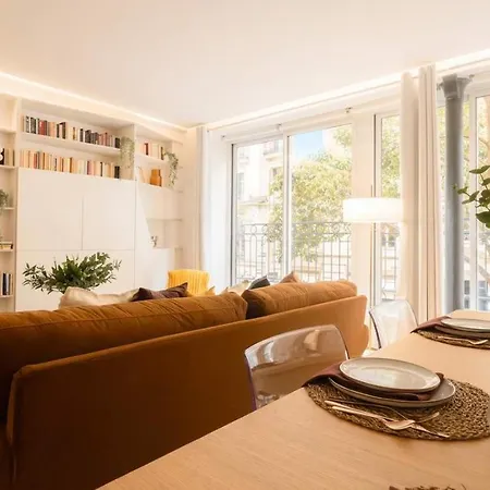 Charming Parisian Flat Near Louvre París